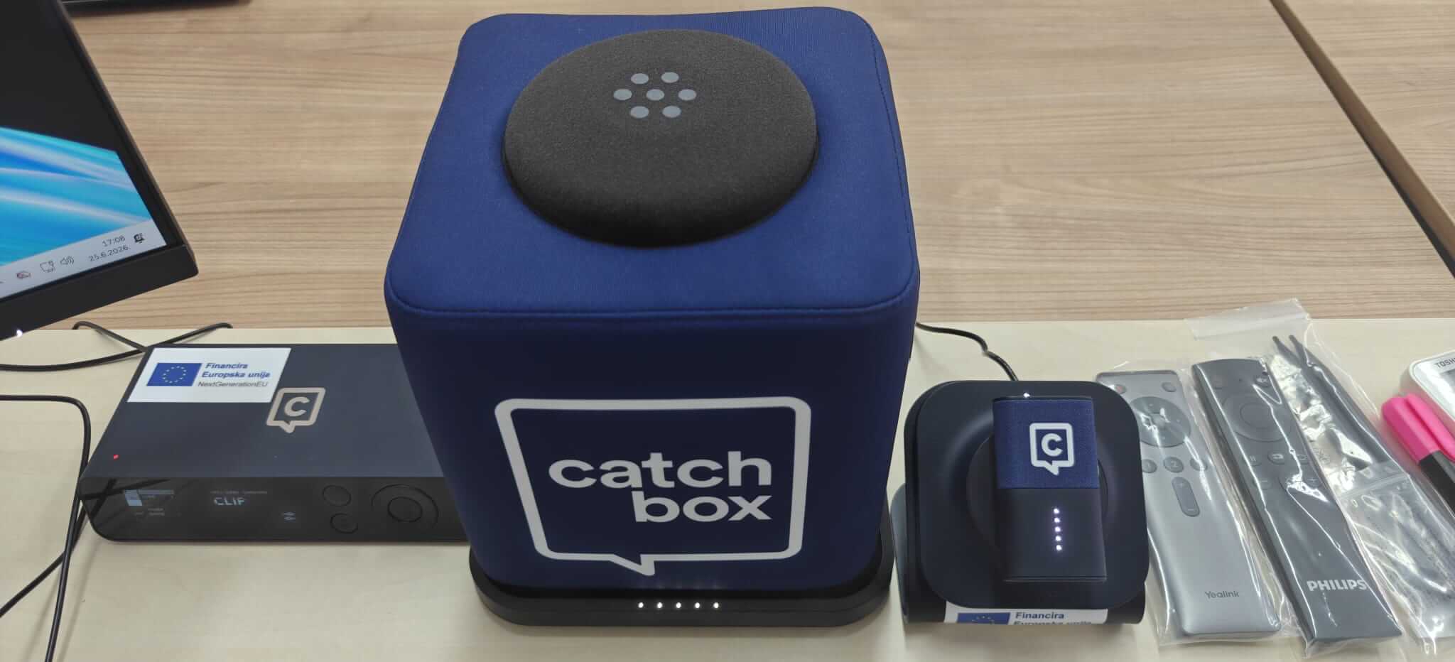 Catchbox bežični mikrofon za pitanja studenata tijekom hibridnog predavanja