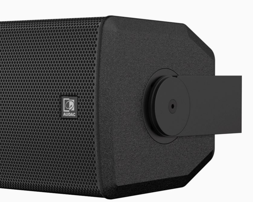 AUDAC VEXO208I zvunik s offset montaom, omoguuje optimalno usmjeravanje zvuka u komercijalnim i performance prostorima.