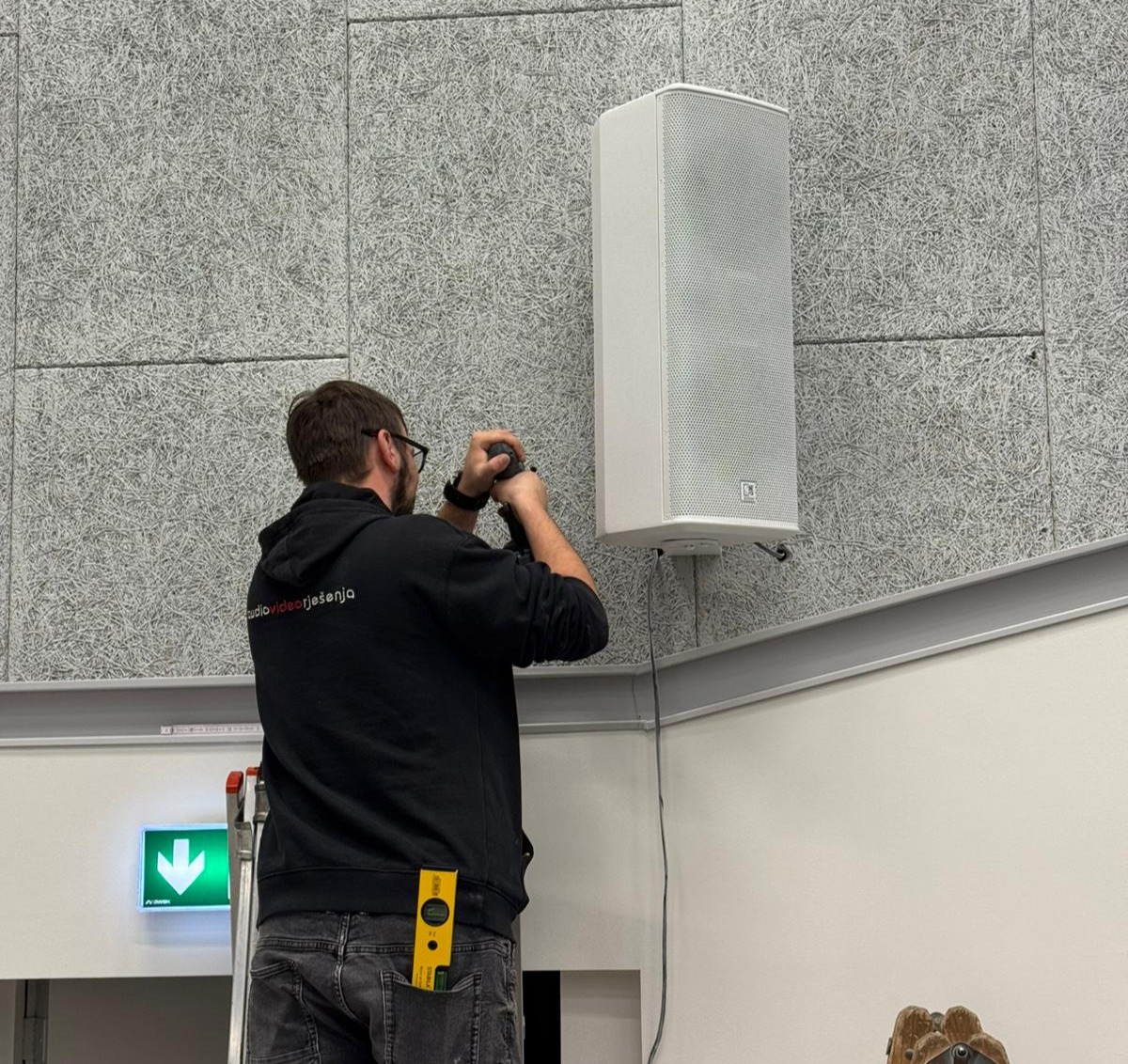 Laser projektor, ozvuenje i video zid za Fakultet strojarstva i brodogradnje