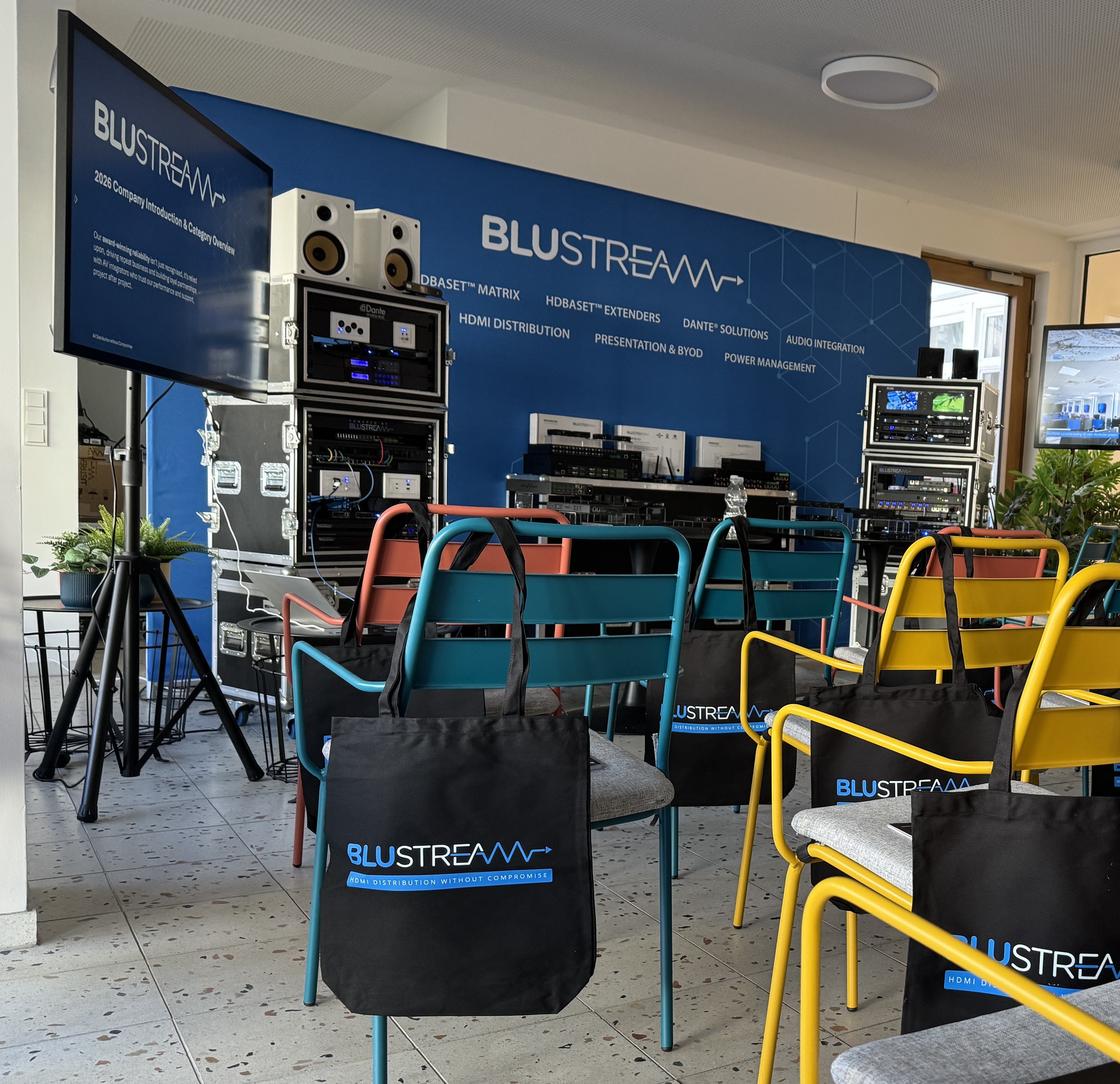 Blustream u Zagrebu: dru�enje, edukacija i demonstracije AV rje�enja