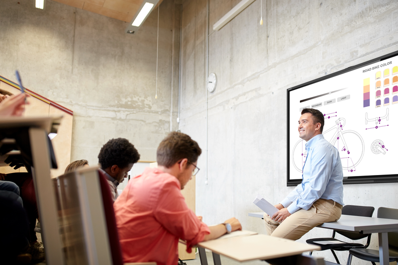 interaktivni zaslon za u�ionicu i predavaonicu za digitalnu i interaktivnu nastavu