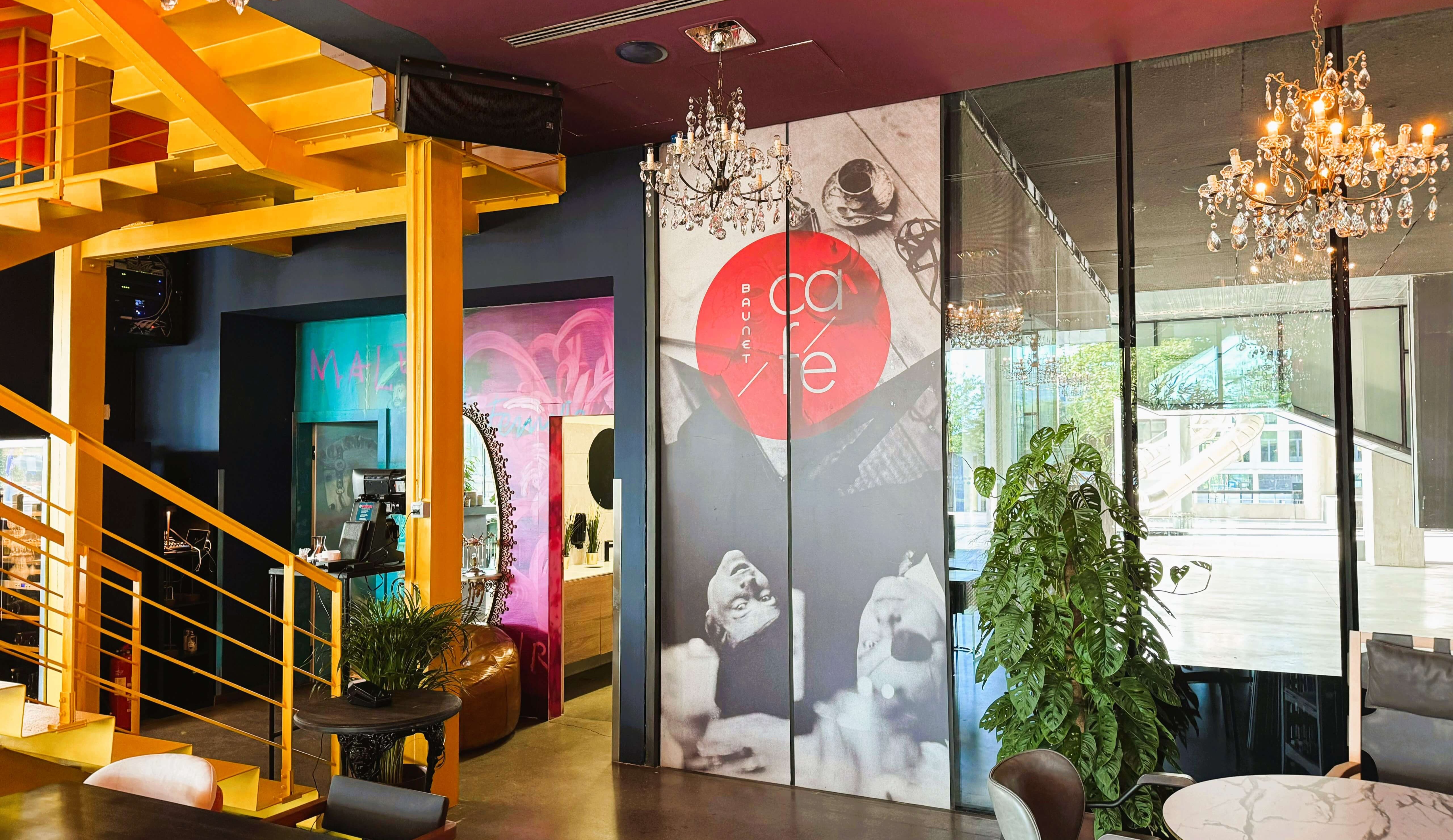 Audac zvunici u restoranu Rougemarin Bar&Ton – profesionalno ozvuenje za restoran i bar